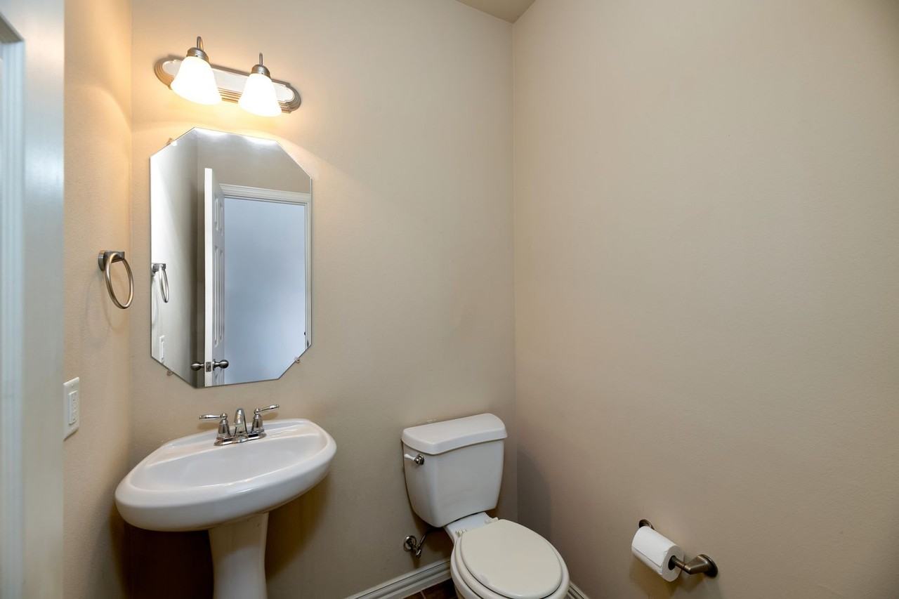 4602 Ladyfern Way - Photo 6 of 32