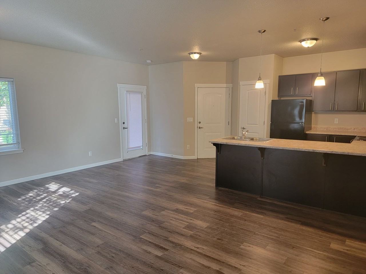 May's Landing Apartments - Photo 6 of 24