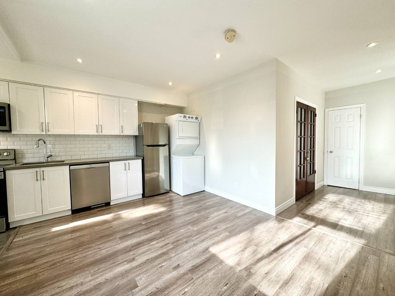 48 Dewhurst Blvd - Photo 3 of 21