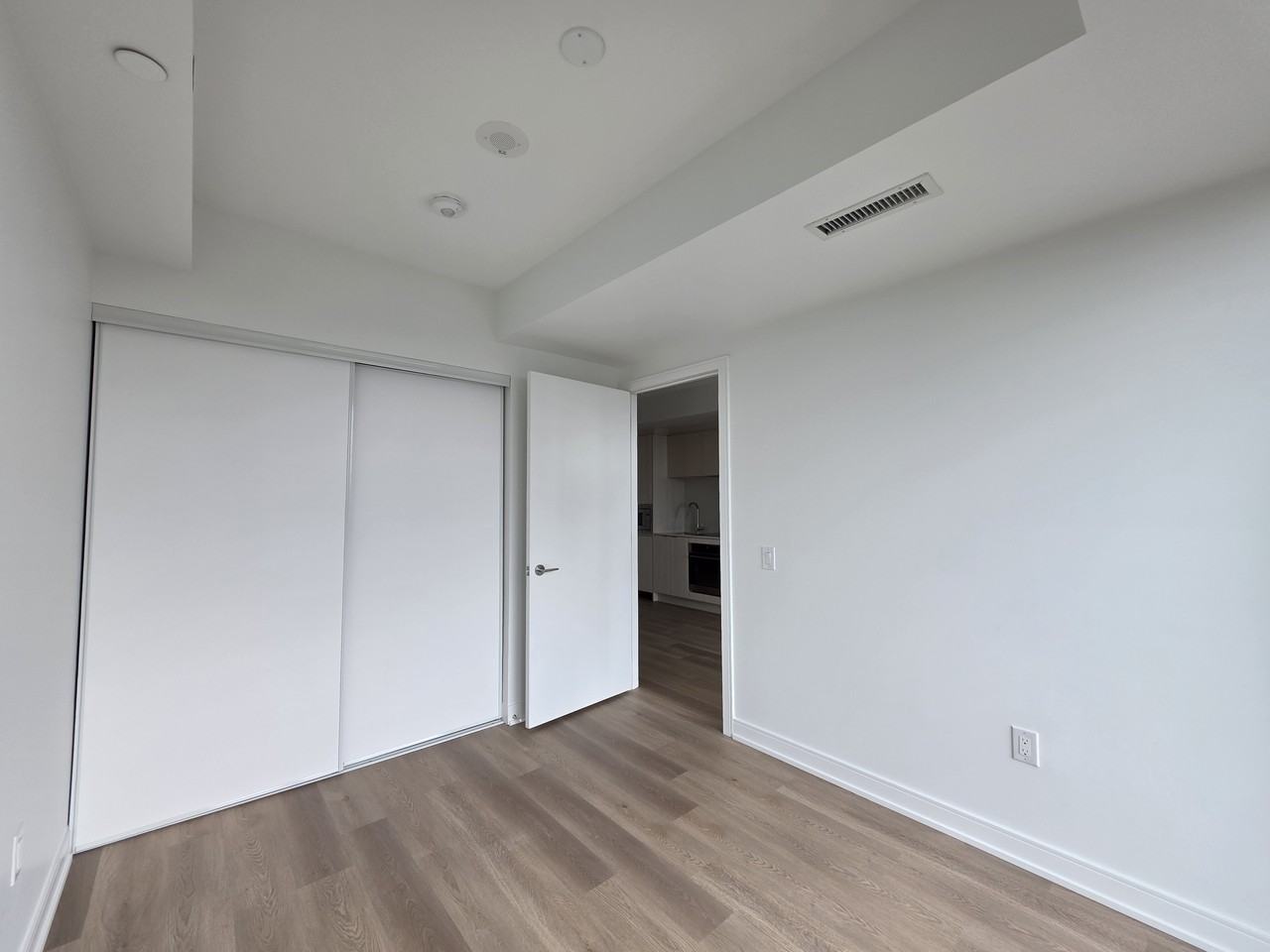 3009 Novar Road #1507 - Photo 3 of 13