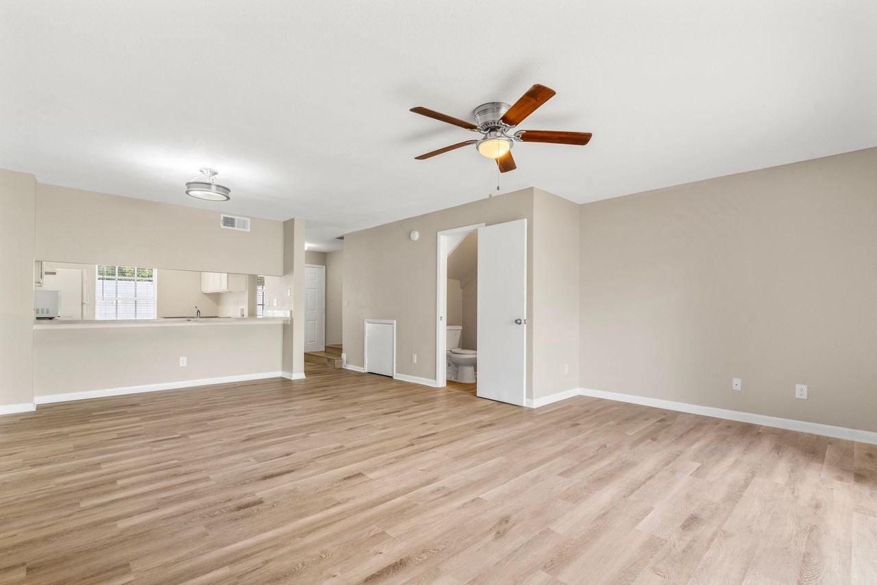 5172 Sunridge Palms Dr - Photo 7 of 33