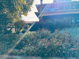 featured image of 1011 S 9th St