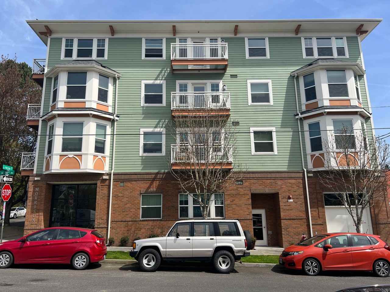 MORRISON 16 APARTMENTS (MOR16) - Photo 2 of 21