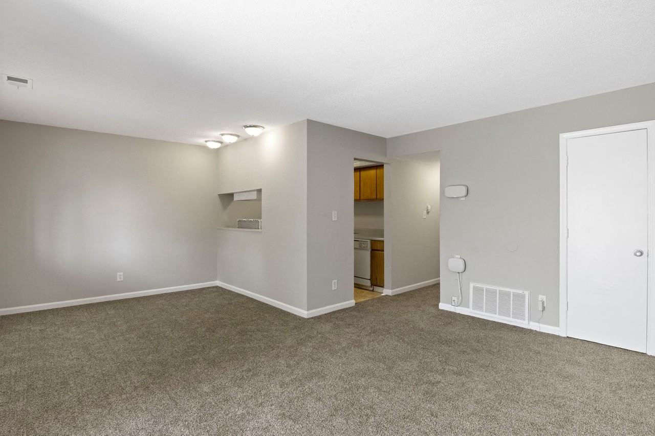 The Vineyards Apartment Homes - Photo 6 of 11