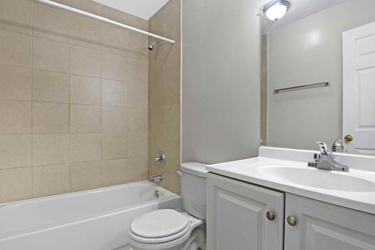 The Riverside Apartment Homes - Photo 3 of 38