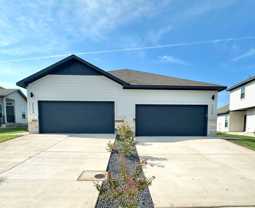 225 Schrader Dr #A - Photo 1 of 1