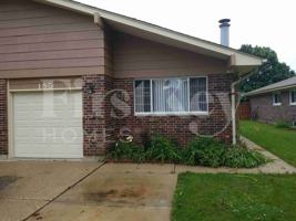 featured image of 185 Paramount Dr