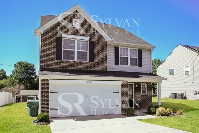 5029 Ashley Place Dr - Photo 3 of 16