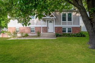 656 S 6th St - Photo 1 of 1