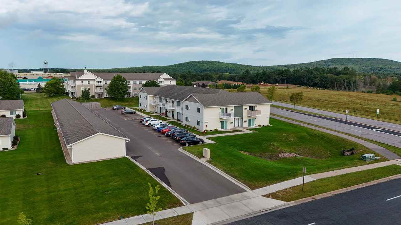 SCS Rothschild - Photo 7 of 10