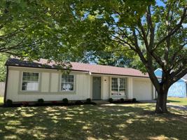 featured image of 734 Clover Ln