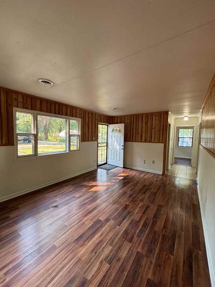 7858 Nimitz Road - Photo 3 of 13