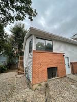 featured image of 607 Parker Street