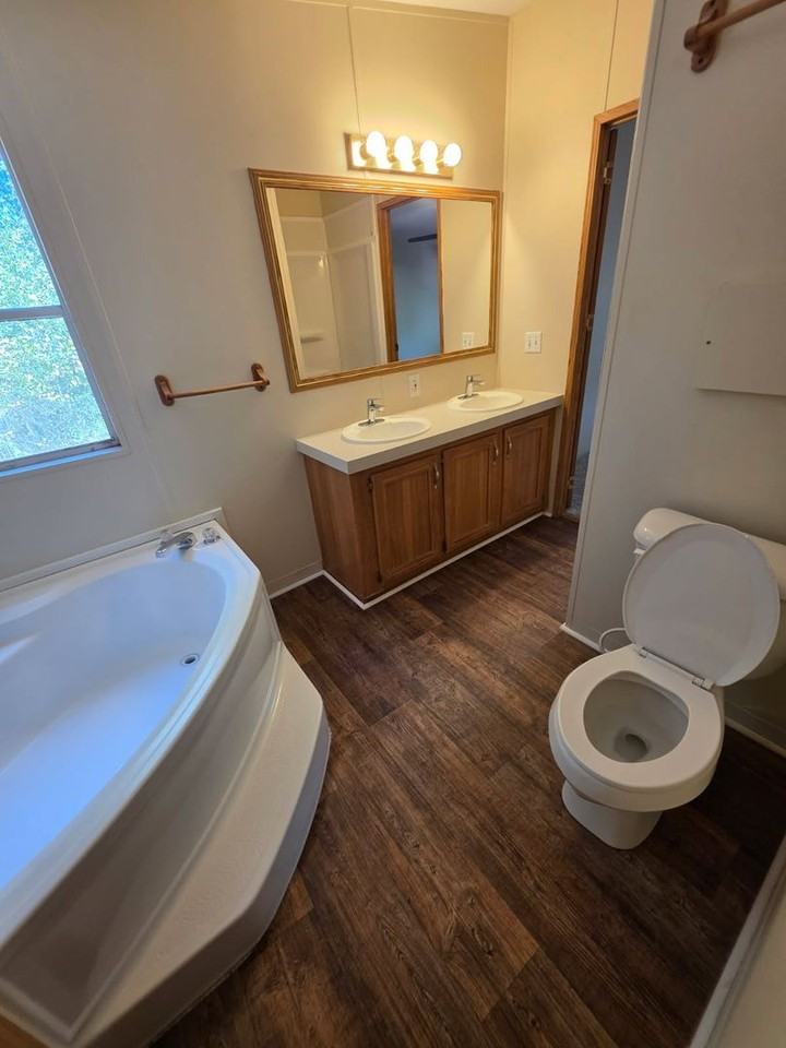 6010 Robin Rd - Photo 6 of 9
