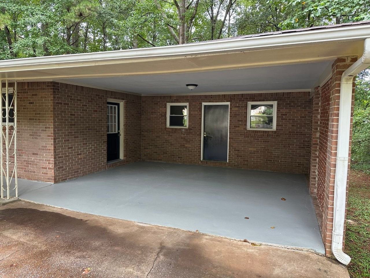 31 Elaine Dr - Photo 2 of 25