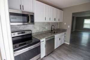 featured image of 4346 Swan Ave