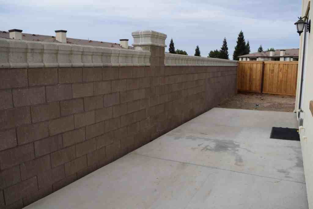 6114 Mehrten Cir - Photo 2 of 28