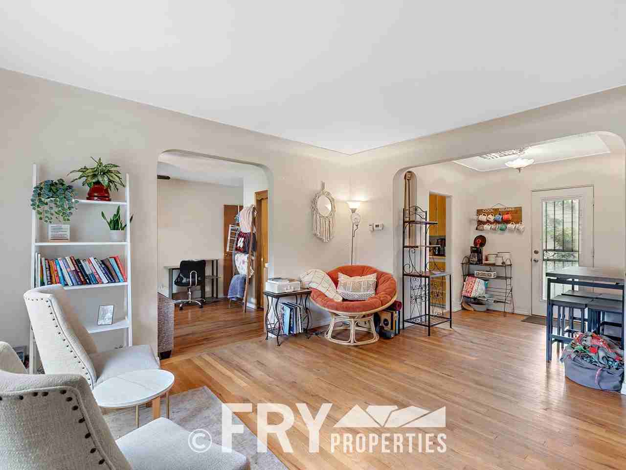 5081 Elm Ct - Photo 4 of 17