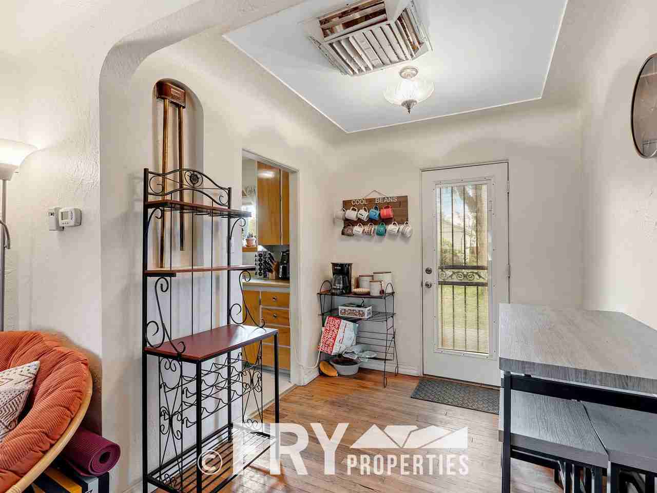 5081 Elm Ct - Photo 7 of 17