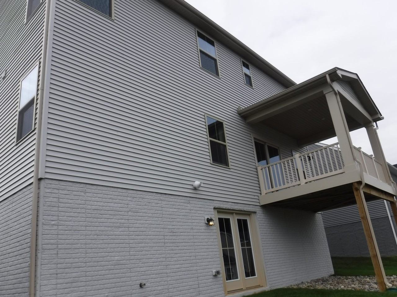 6 Dean Ln - Photo 3 of 20