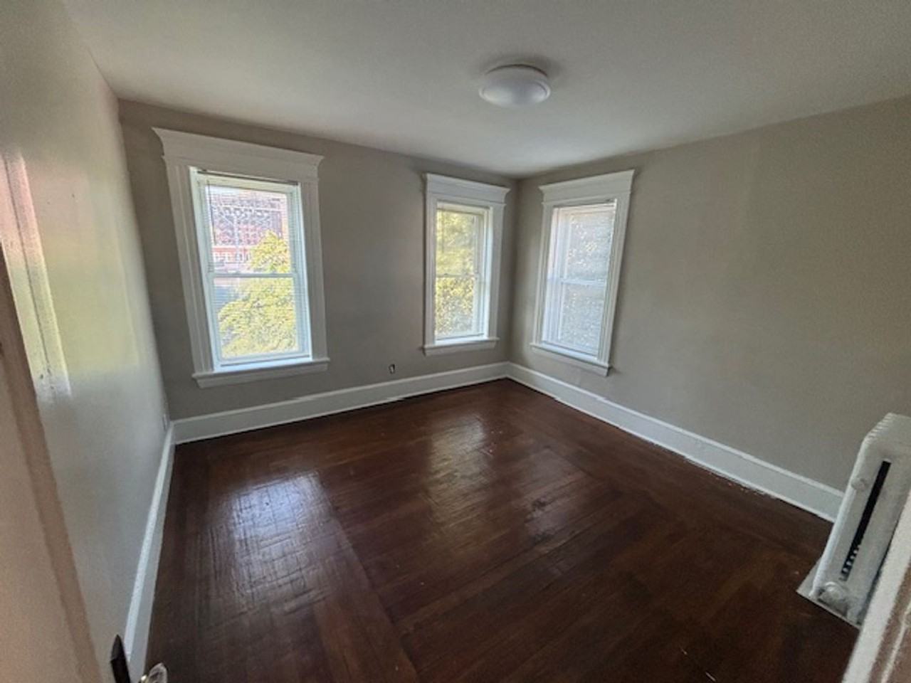 66 Mattoon St - Photo 4 of 11