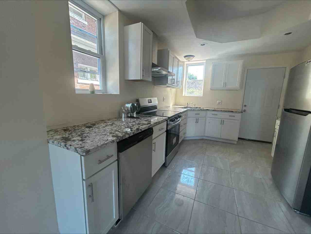 14 Parkland Pl #NA - Photo 5 of 12