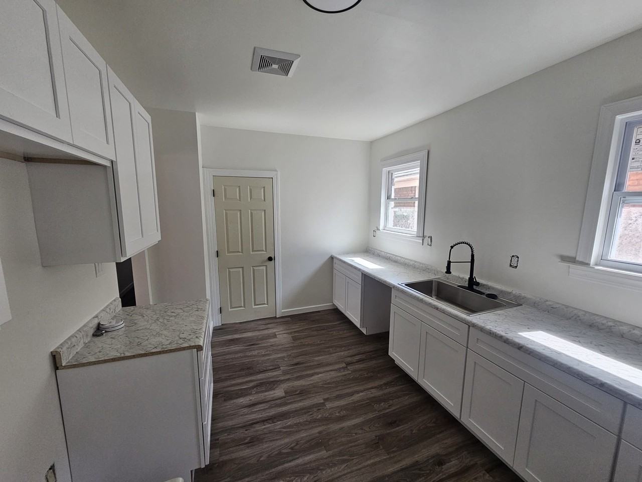 2509 Gladstone St #NA - Photo 6 of 20