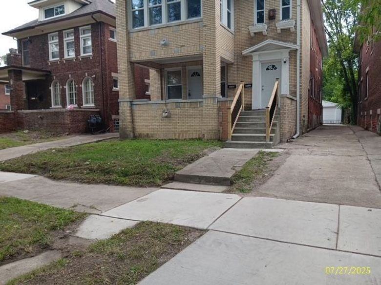 2509 Gladstone St #NA - Photo 4 of 24