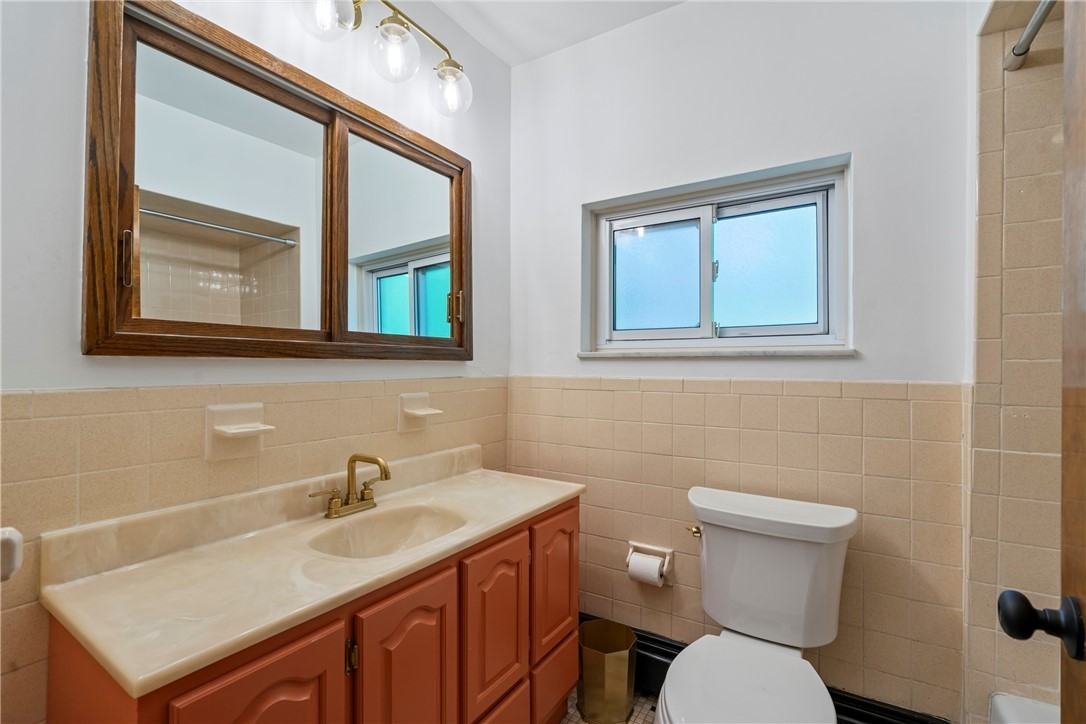 6026 Sawyer St #NA - Photo 5 of 23