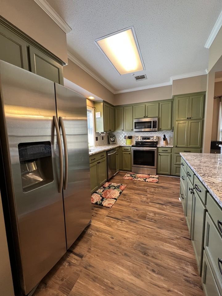 207 Knoll Creek Cir #NA - Photo 3 of 14