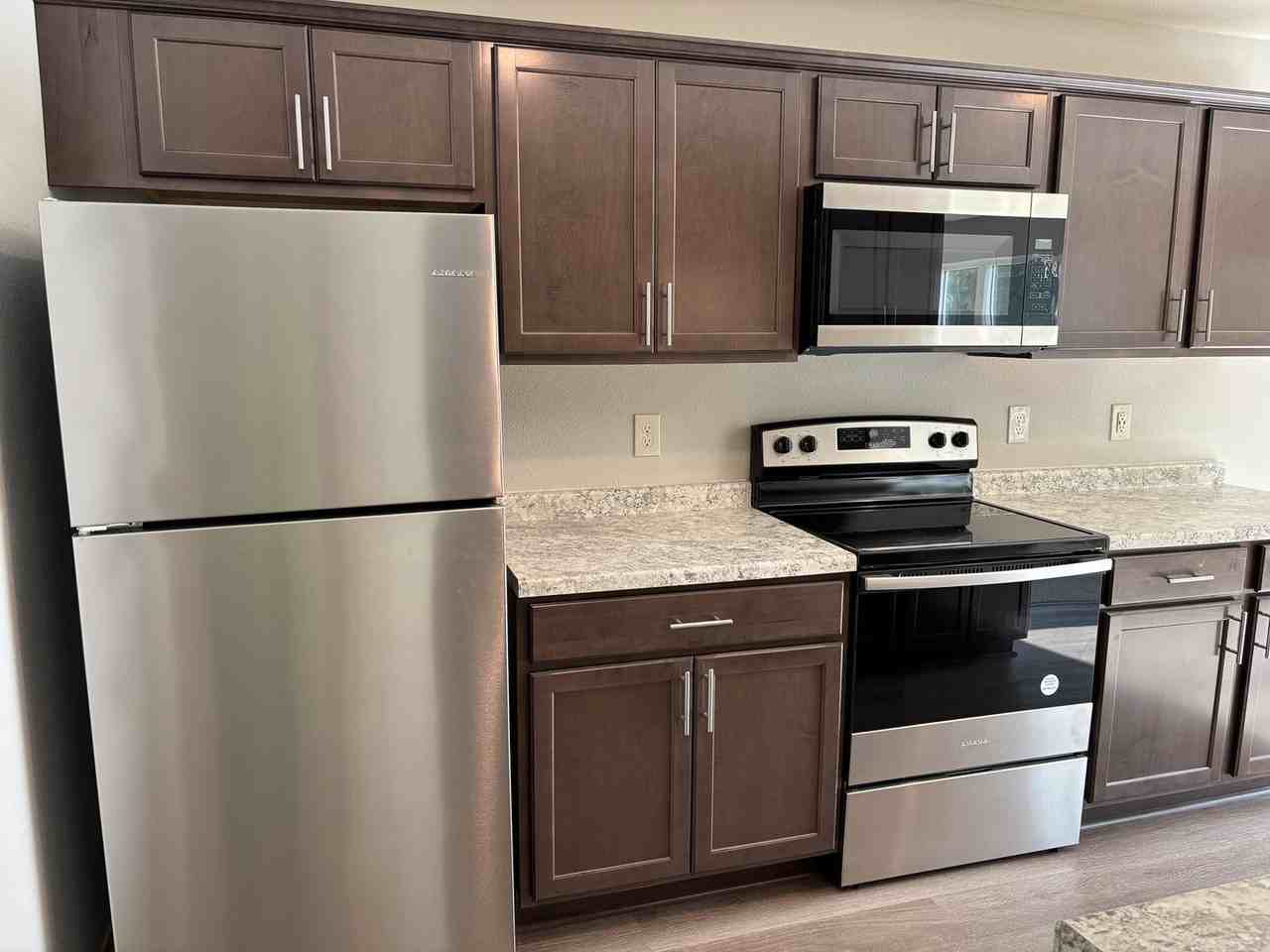 The Pines Townhomes 3175 - Photo 2 of 23