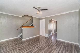 424 Oaklawn Ave - Photo 1 of 1