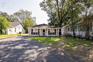 815 Pinemont Dr - Photo 1 of 1