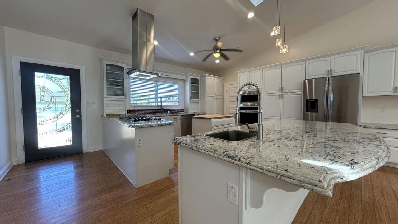 937 Fulbright Ave - Photo 6 of 29