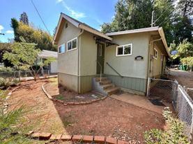 656 Brighton St - Photo 1 of 1