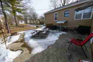 409 S Swain Ave - Photo 1 of 1