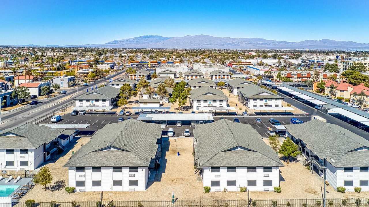 Providence at Spring Mountain - Photo 2 of 25