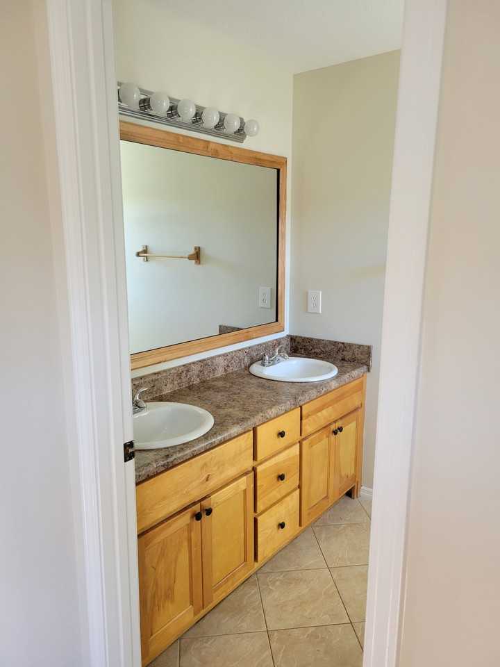 458 Austin St #NA - Photo 6 of 15