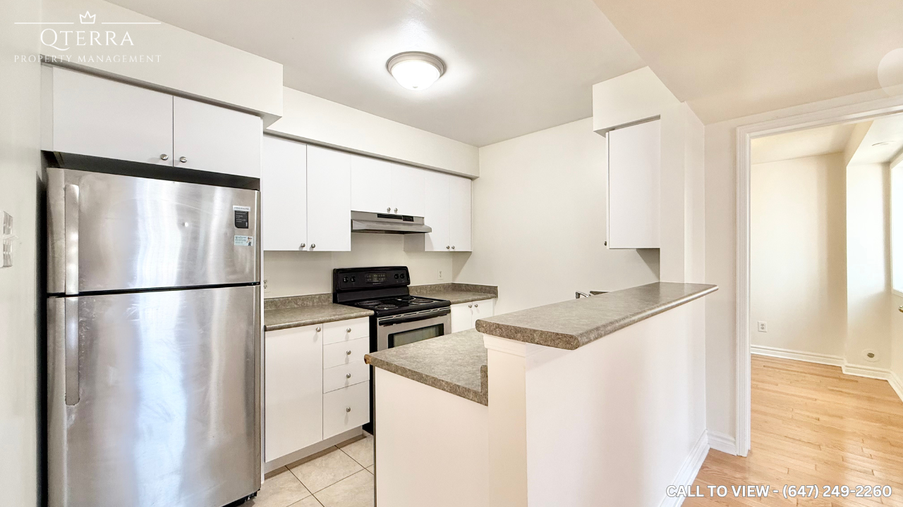 13-160 Chancery Rd, Markham, Ontario L6E 0B9 - Photo 2 of 11