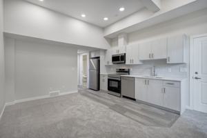 featured image of 213 Walcrest Way Se