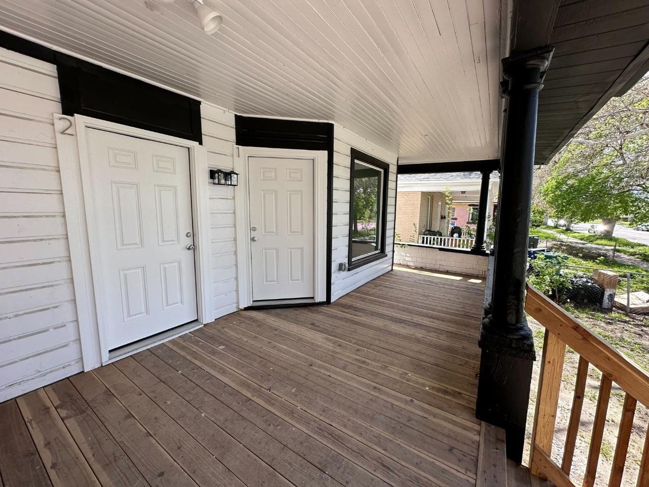 2746 Madison Ave - Photo 4 of 20