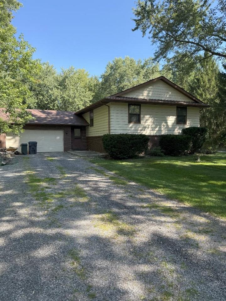 267 Arbor Dr - Photo 2 of 20