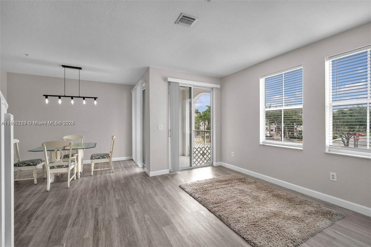 4361 SW 160th Ave - Photo 2 of 20