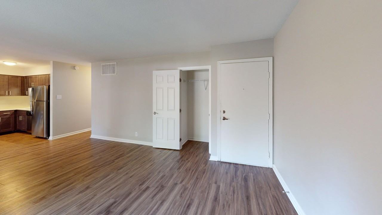 Park Place Apartments - Photo 4 of 31