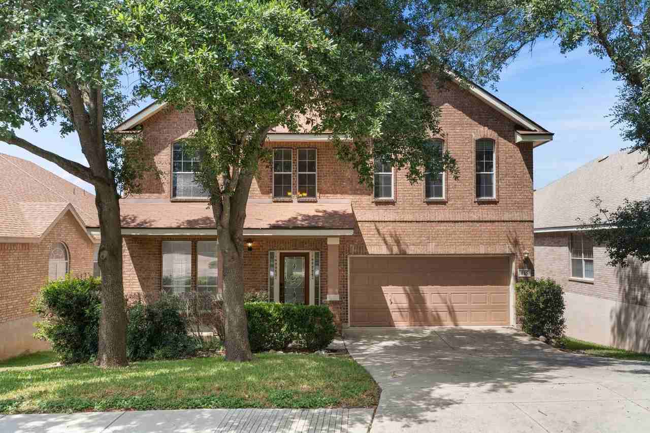 815 Windhurst - Photo 2 of 43