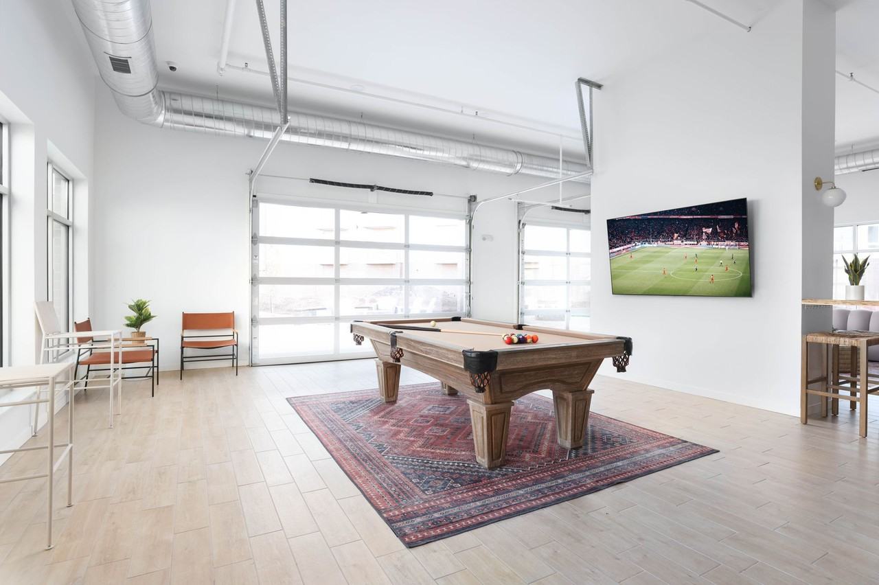 The Retreat - Photo 6 of 50