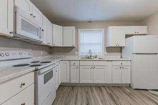 1601 Kings Way - Photo 1 of 1