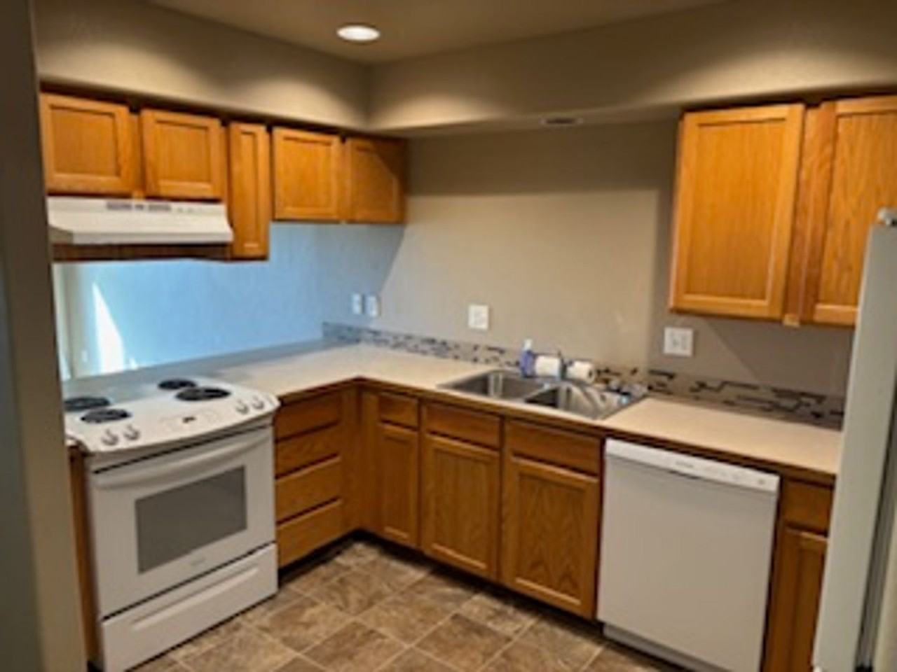 161- SW Yew Ave (4 units) - Photo 5 of 25