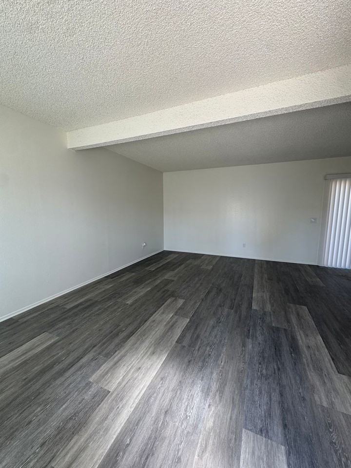 Warren St Family Village - Photo 6 of 21