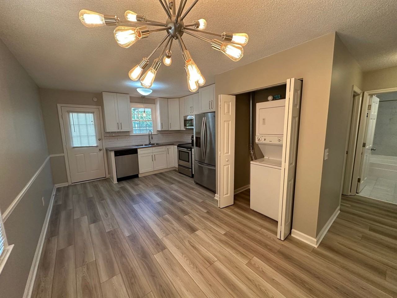 528 High St - Photo 3 of 10